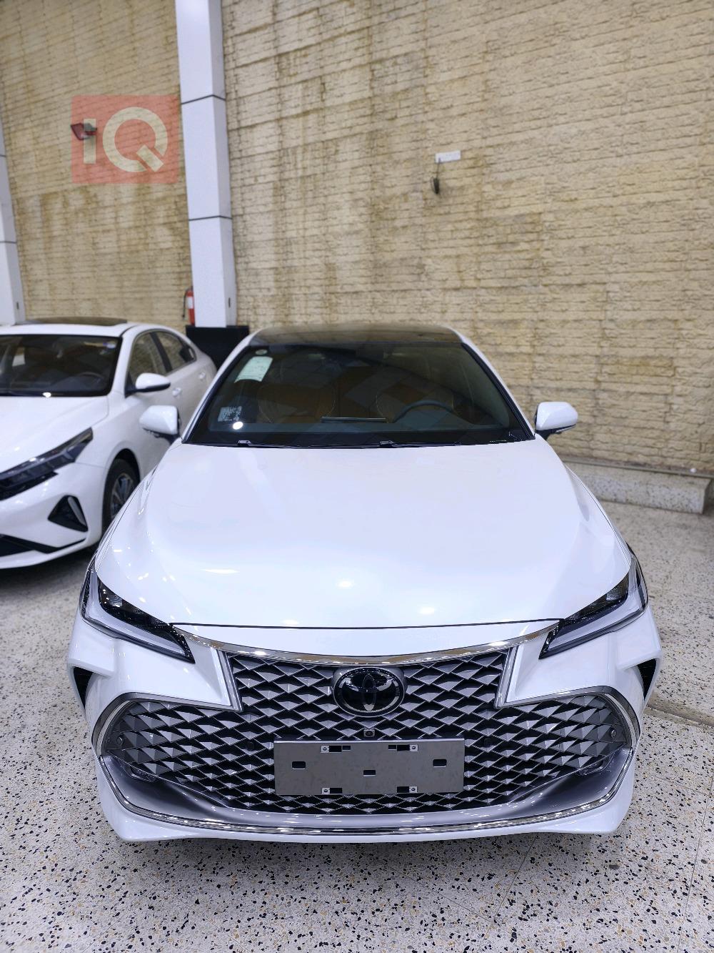 تويوتا أفالون